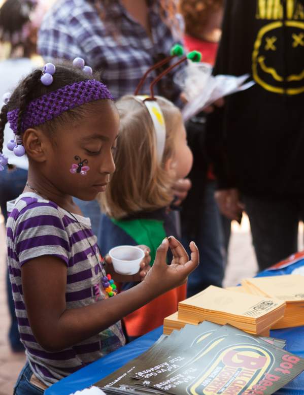 Eat A Bug at Museum Madness