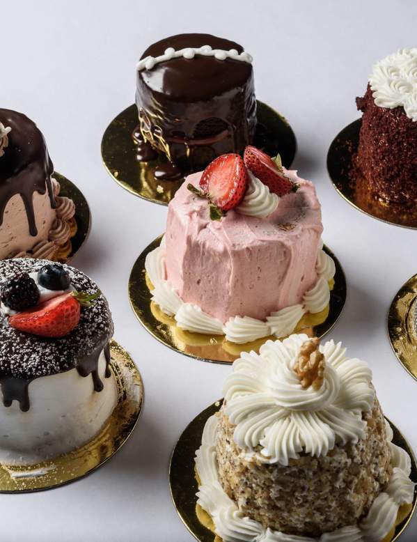 7 signature cakes from Raos Bakery
