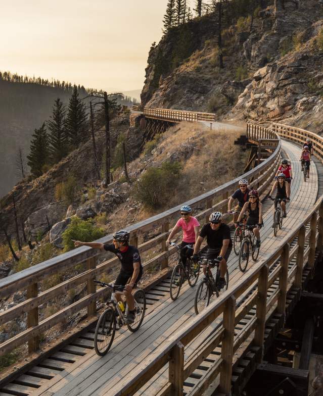 Myra Canyon Trestles: Group Bike Tour