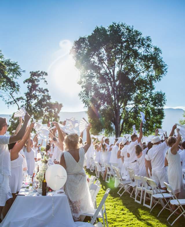 Diner en Blanc Okanagan
