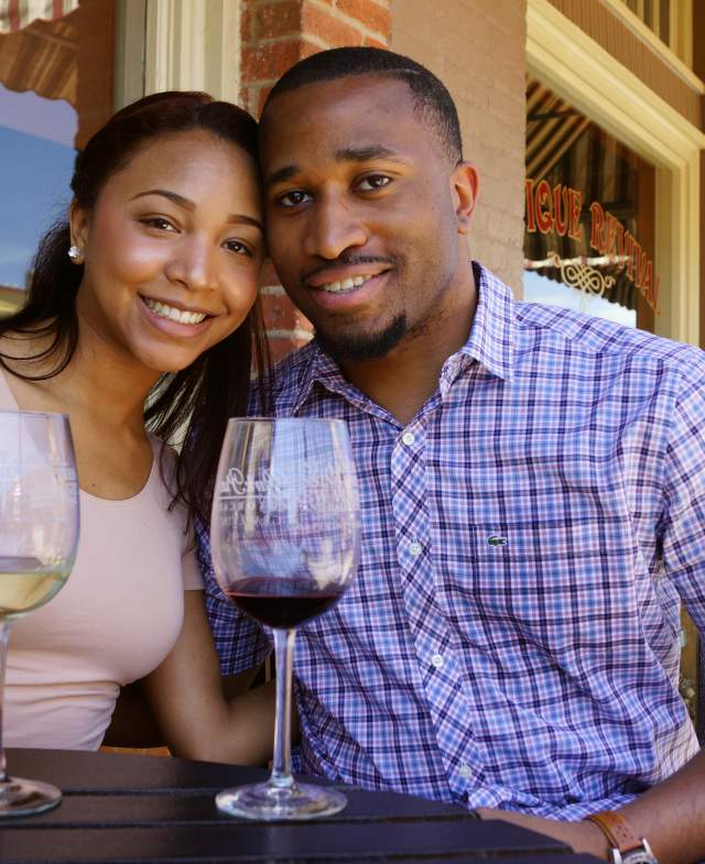 Urban Wine Trail Couple