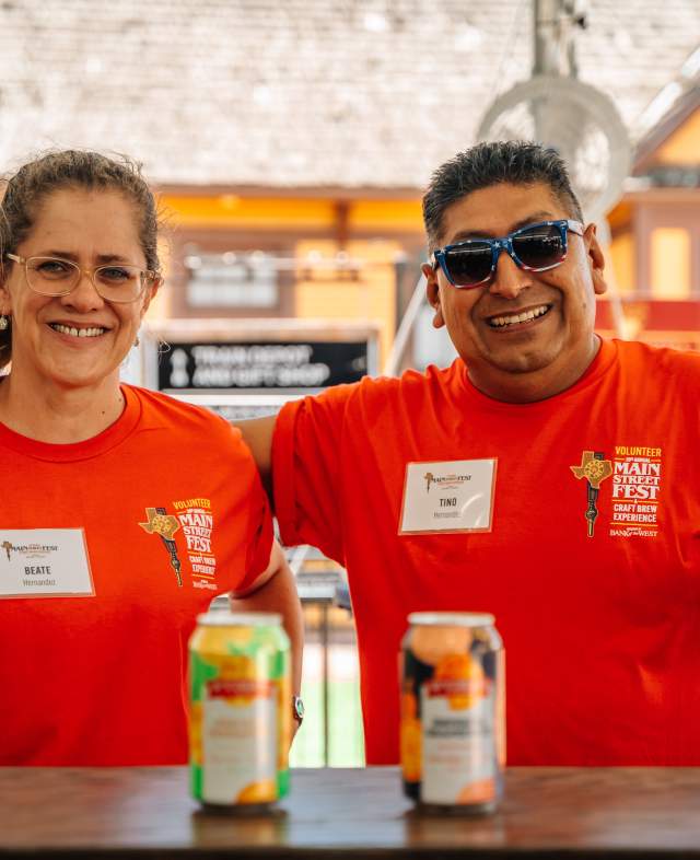 Volunteers at Main Street Fest