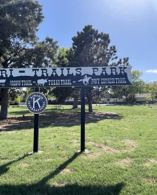 Tri-Trails Park