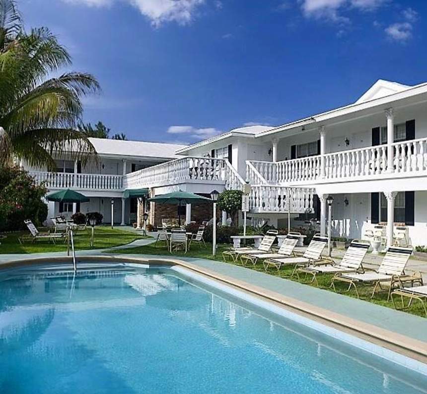 CARRIAGE HOUSE RESORT