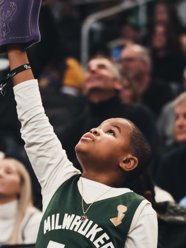 Milwaukee Bucks Fan