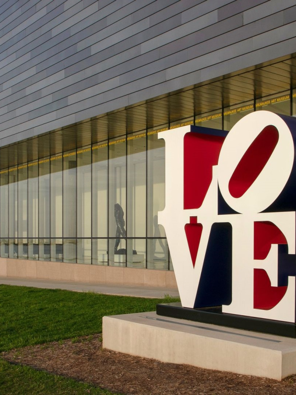 Robert Indiana LOVE Sculpture in front of Milwaukee Art Museum