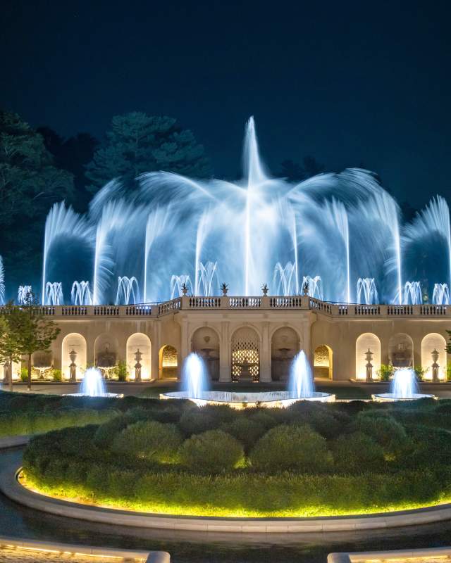 Night Fountain Show