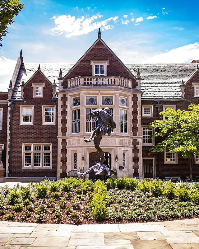 Harwelden Mansion in Tulsa