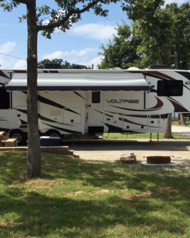 Jellystone Park Campground at Keystone Lake