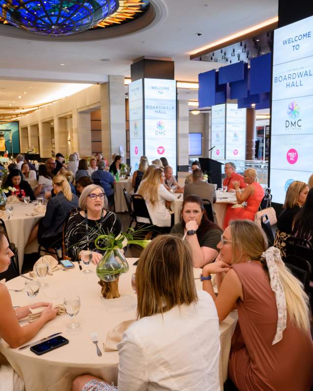 Attendees-Boardwalk Hall Dining