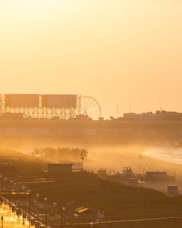 Beach-Steel Pier Sunrise