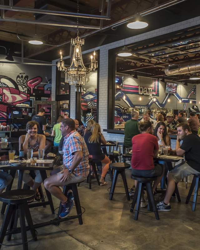 Full Restaurant