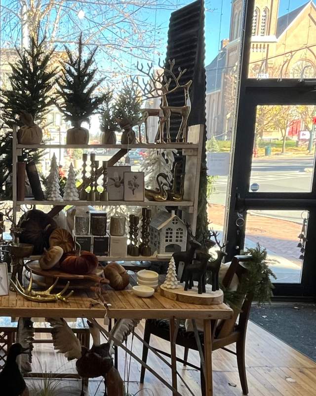 holiday shopping local