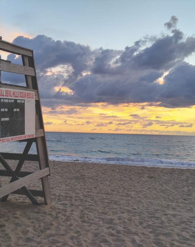 lifeguard stand kill devil hills hayman st beach access