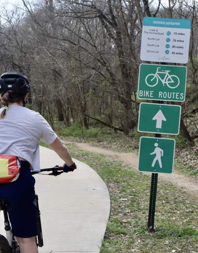 Cycling in Bentonville on the Greenway