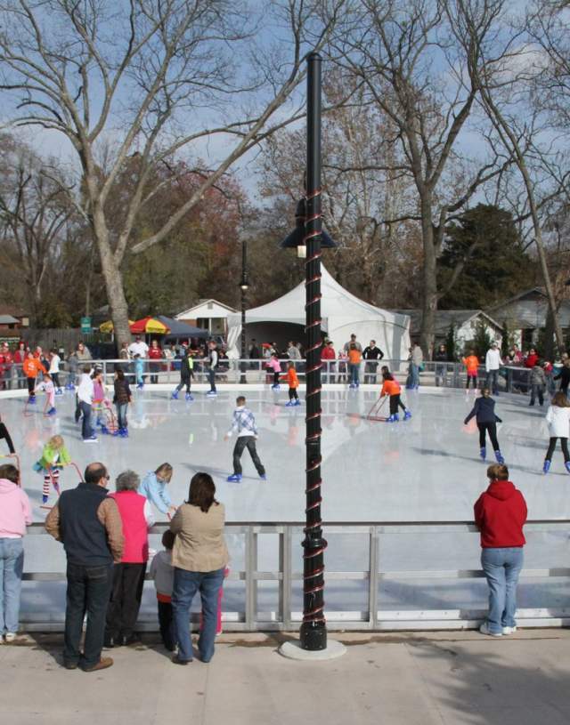 A sunny day at the ice skating rink in Bentonville.