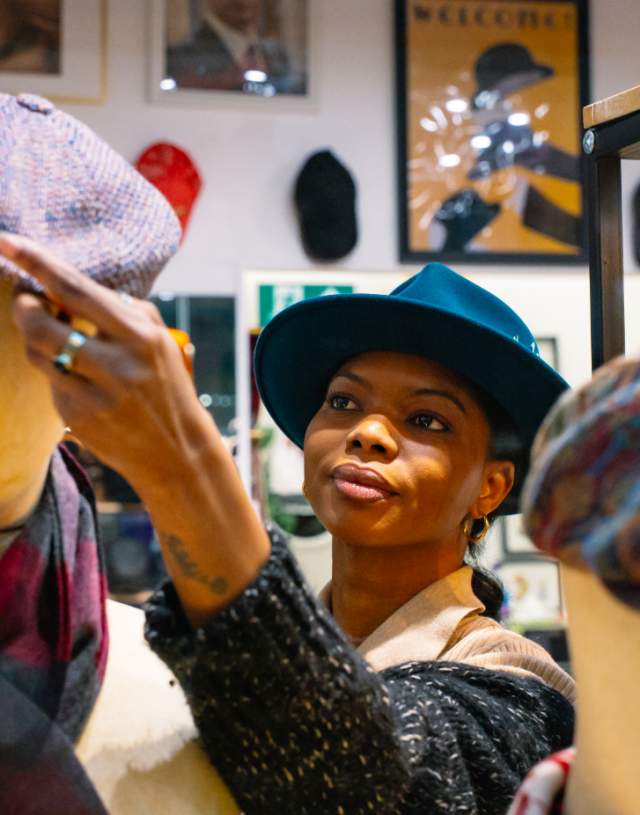 VB - Hat Shop