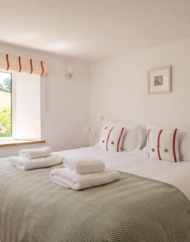 Godolphin Cottage - group accommodation competition