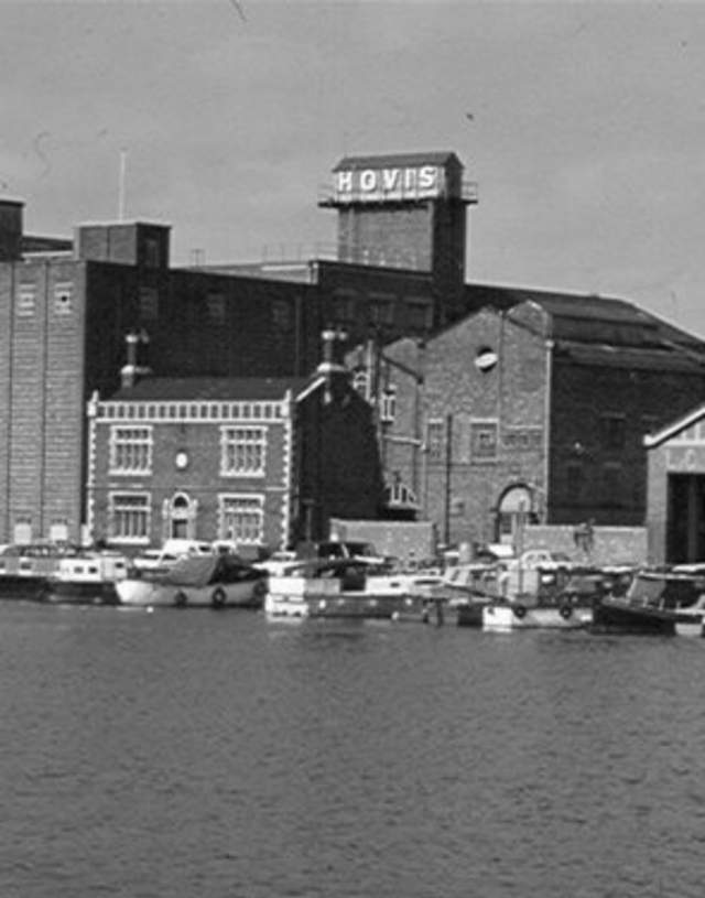 Black and white image of the old Electric Works on Brayford Wharf that now is home to the Hilton Hotel