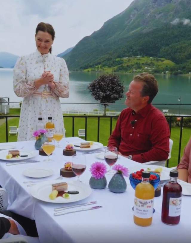 People of the North - Skjolden Hotel