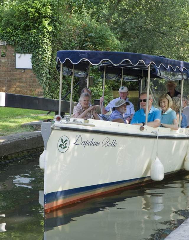 Boat trips along the River Wey from Dapdune Wharf