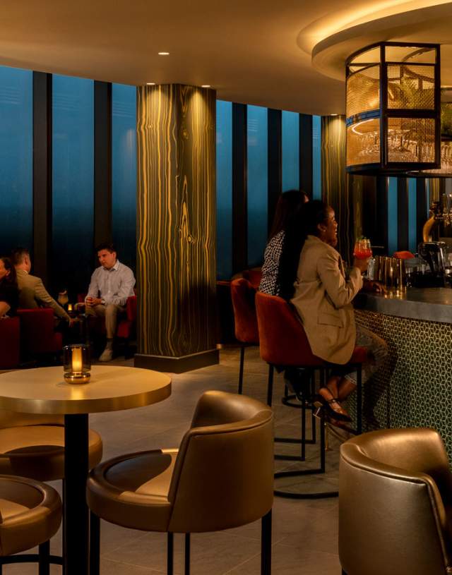 LOFT Skybar - Hilton Woking