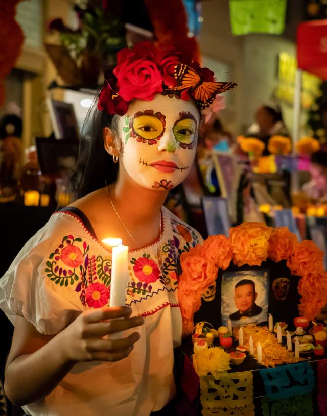 Día de Los Muertos 2024 in Santa Ana: Event Guide, History, and Cultural Celebration