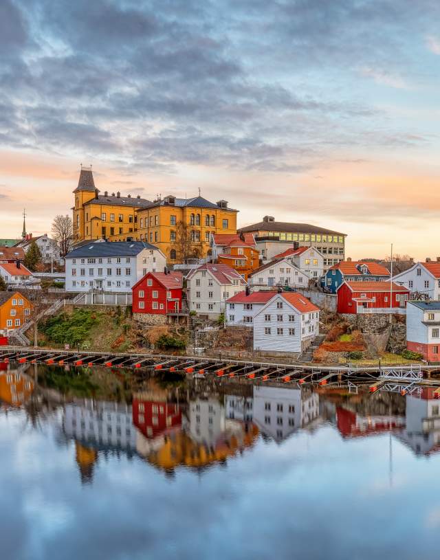 Arendal by om høsten
