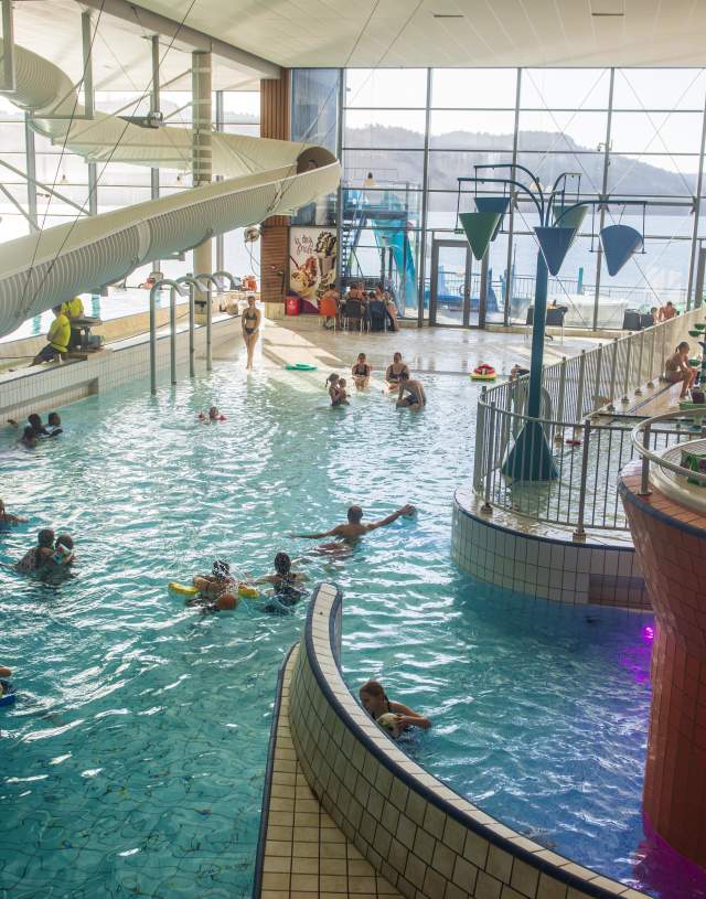Basseng i Sørlandsbadet