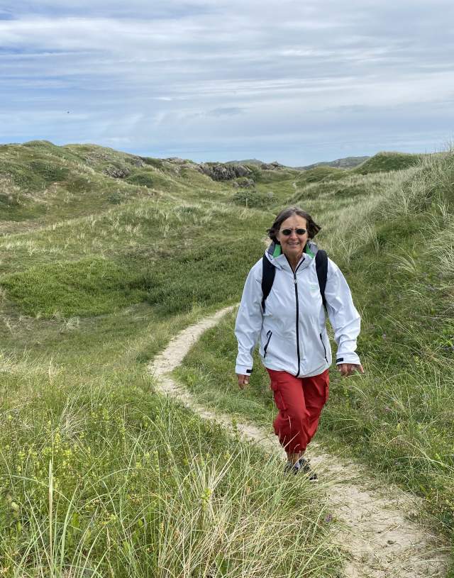 Kyststien Lista. Stiene går gjennom vakkert sanddynelandskap.