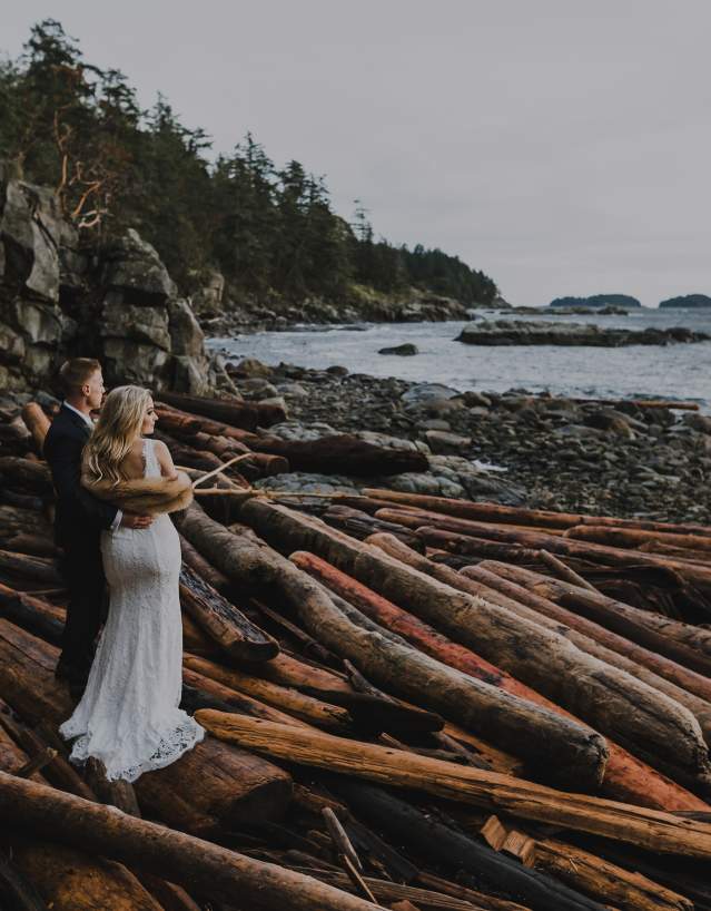 Sunshine Coast wedding in Halfmoon Bay