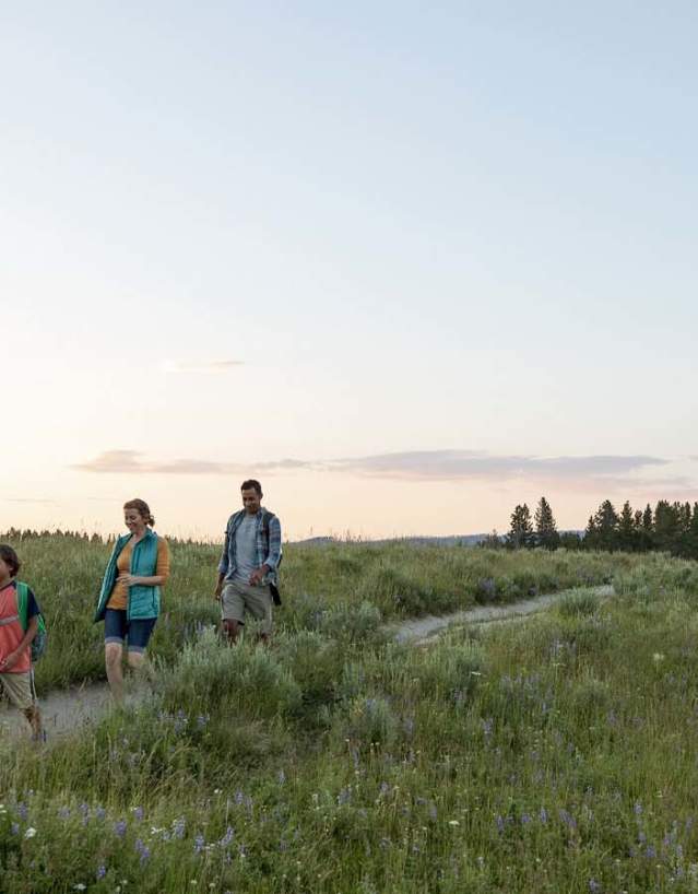 7-21-2018_Family_Hiking-8910