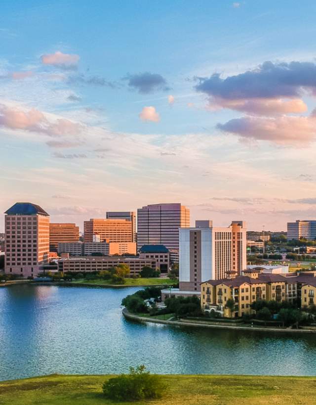 Irving Las Colinas skyline
