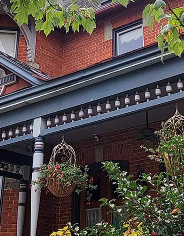 Chelsea House Victorian Inn