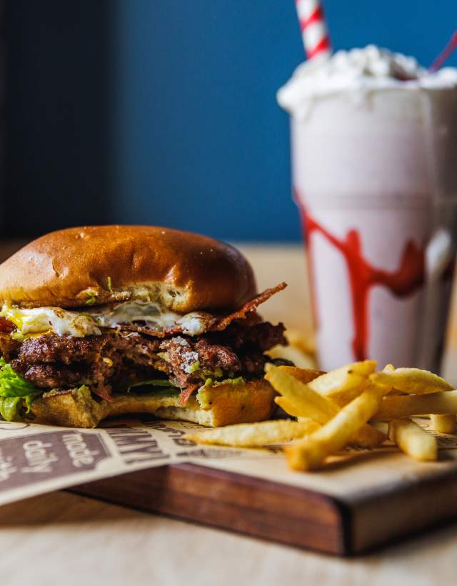 Blindside Burger Dining