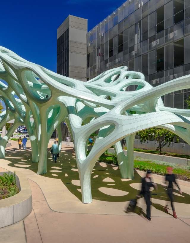 MEANDER WING sculpture at Austin-Bergstrom International Airport.