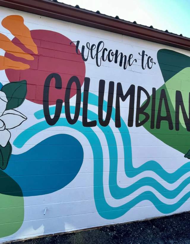 Columbiana mural