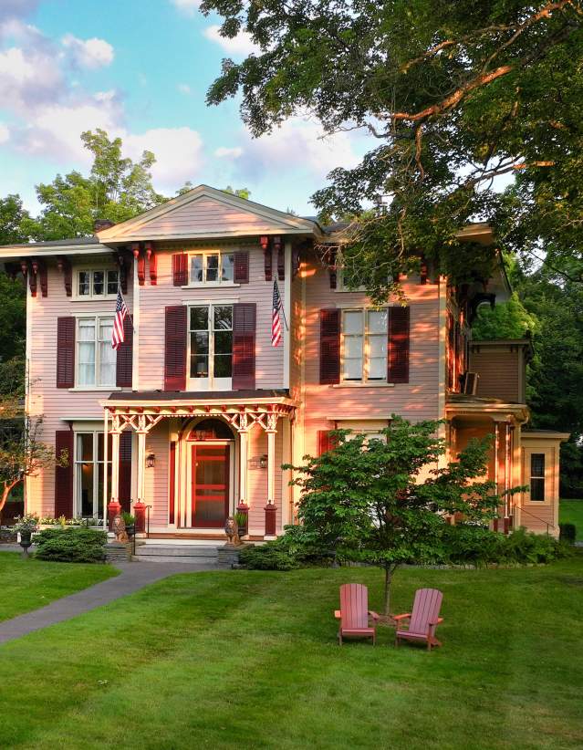 The Landmark Inn