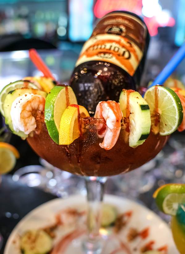 1942's fun and colorful drinks and appetizers