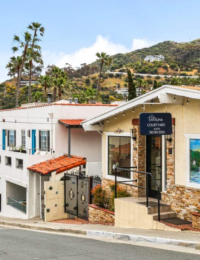 Catalina Courtyard Suites