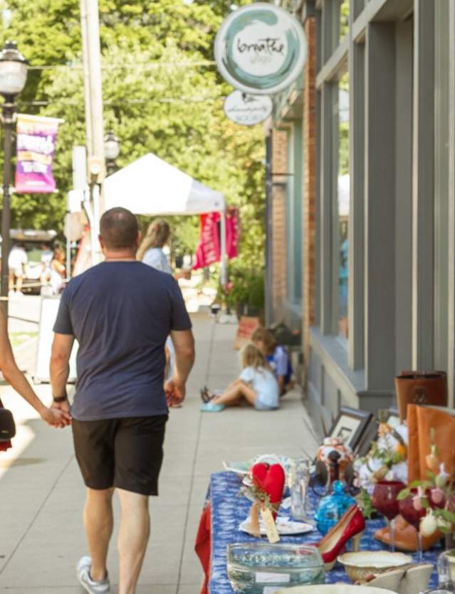 Plan the Perfect Date in Chelsea, Michigan