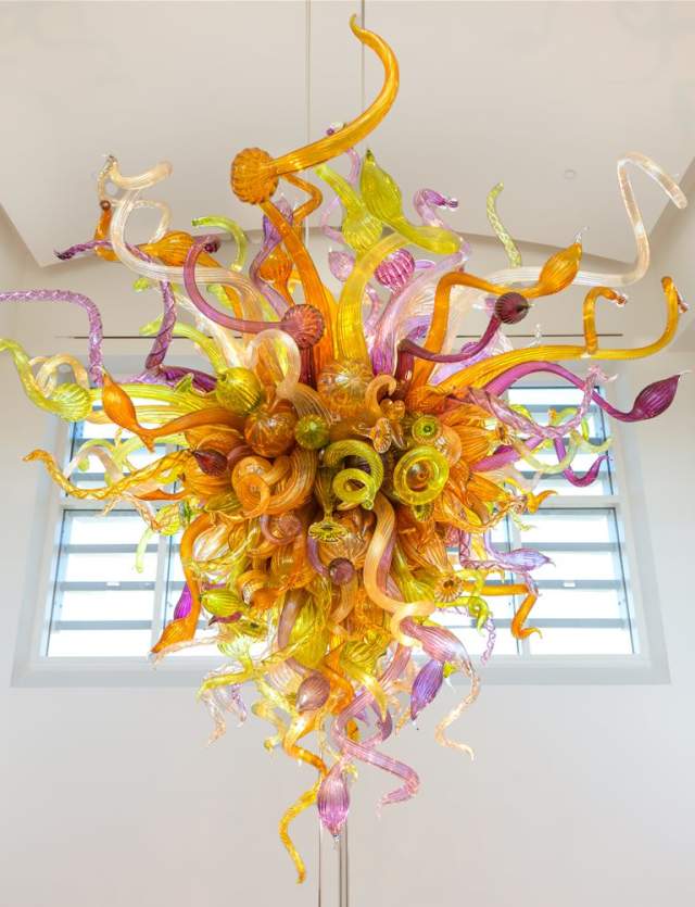 DALE CHIHULY CHANDELIER