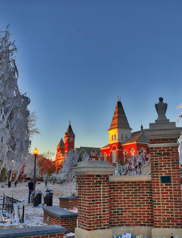 Toomers Corner rolled after Auburn win