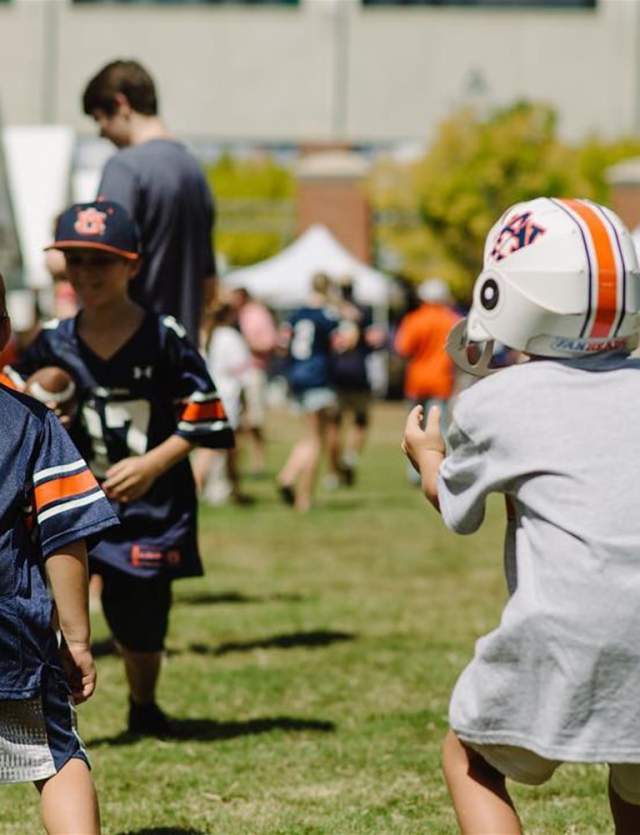 Tailgate kids