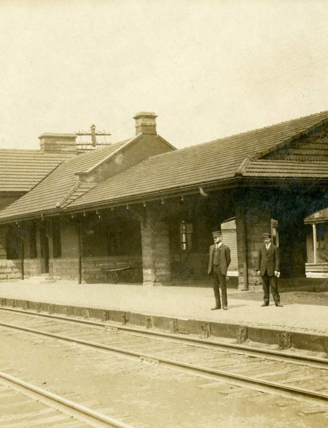Elmhurst Train Station, 1911