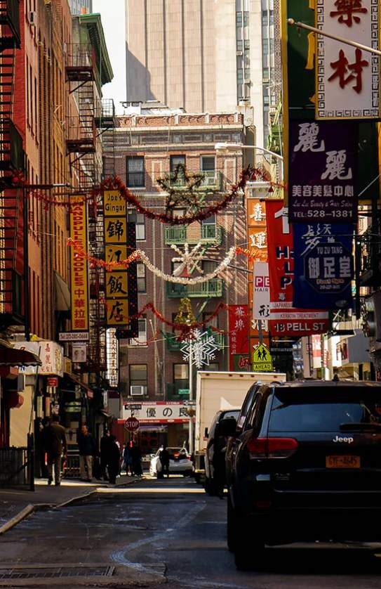 Trying the Best Street Food in NYC’s Chinatown: How to Eat It the Right Way in 2026