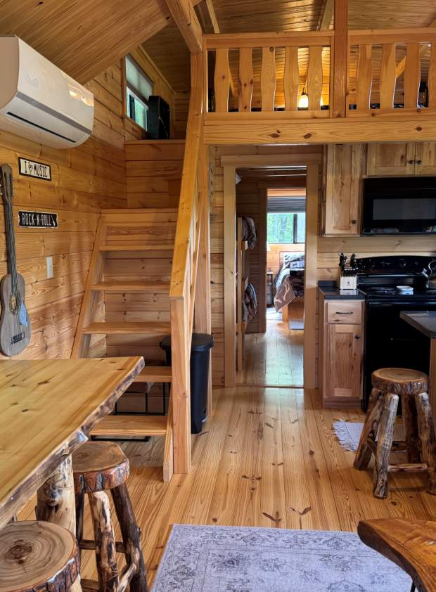 Seven Mountain Vista Cabin