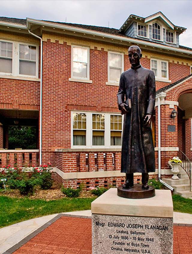 Boys Town Visitor Center