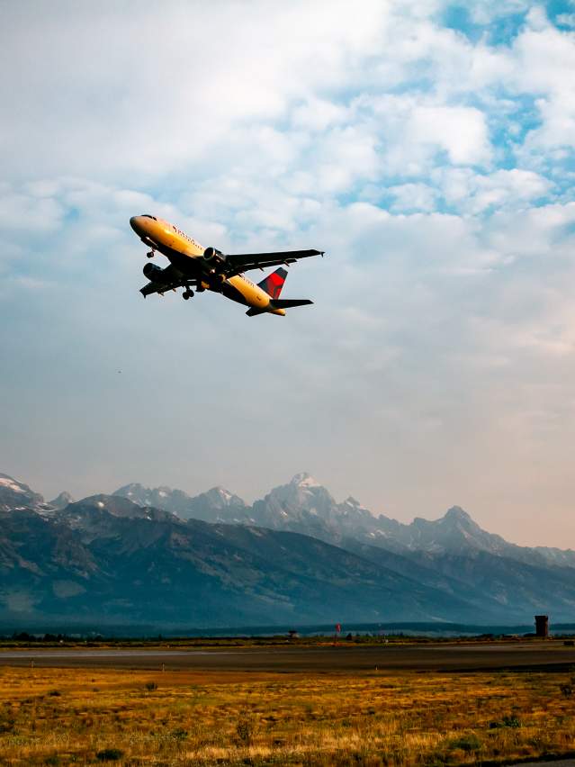 Airport Summer