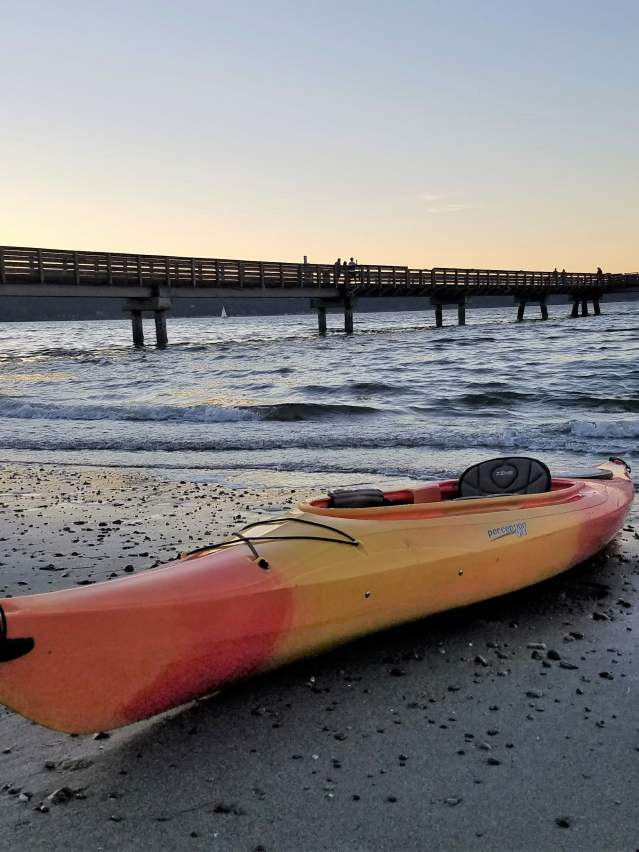 Kayak on Dash Point beach (Photo: Alex Balansay)